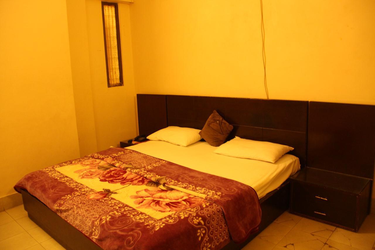 Embassy Lodge Karachi Eksteriør bilde